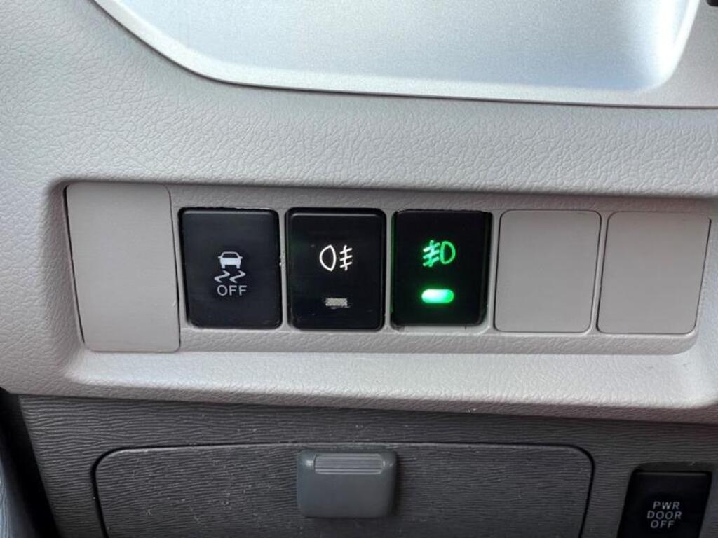 Toyota Sienna 30