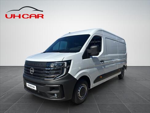 Nissan Interstar