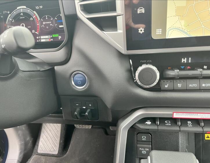Toyota Sequoia 19