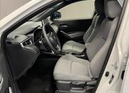 Toyota Corolla Cross 8