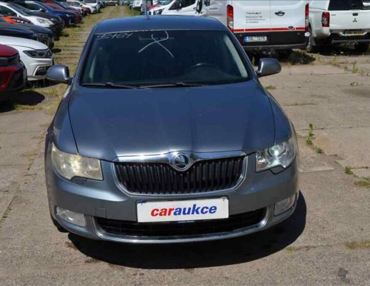Škoda Superb 2