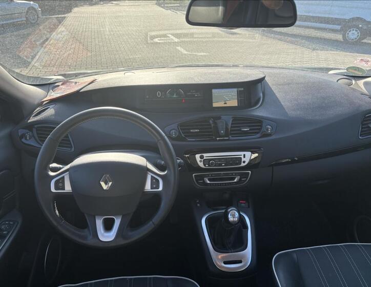 Renault Mégane 8