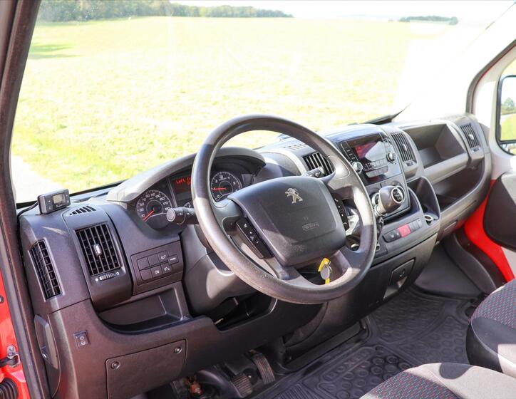 Peugeot Boxer 22