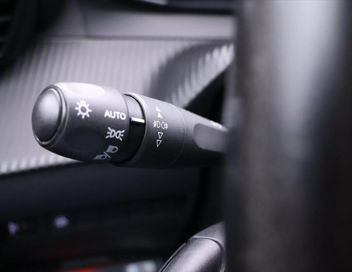 Peugeot 2008 21