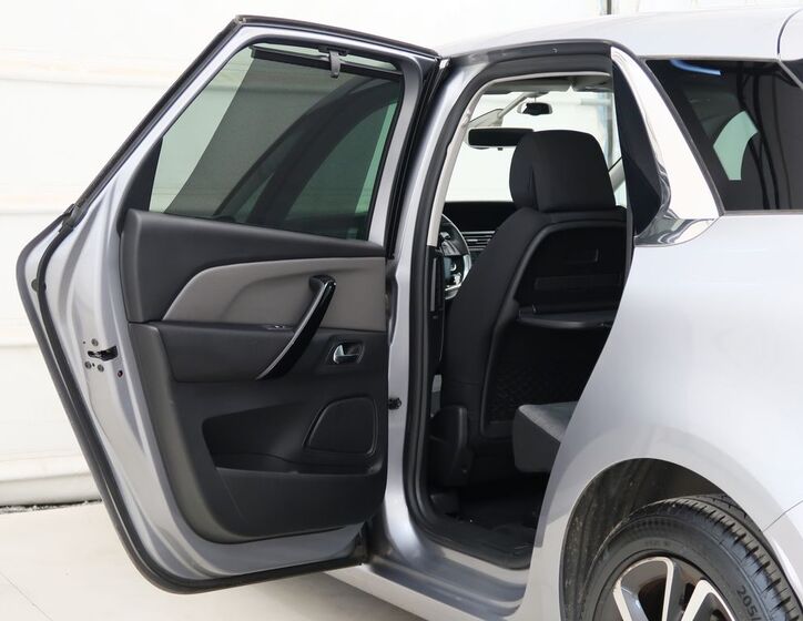Citroën C4 SpaceTourer 9