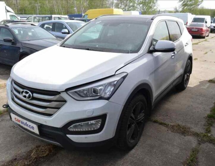 Hyundai Santa Fe 1