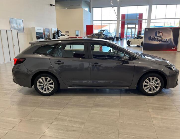 Toyota Corolla 4