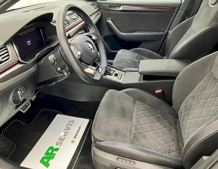 Škoda Superb 13