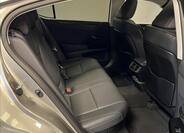 Lexus ES 300h 10