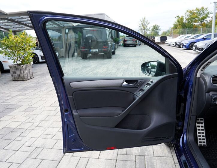 Volkswagen Golf 13