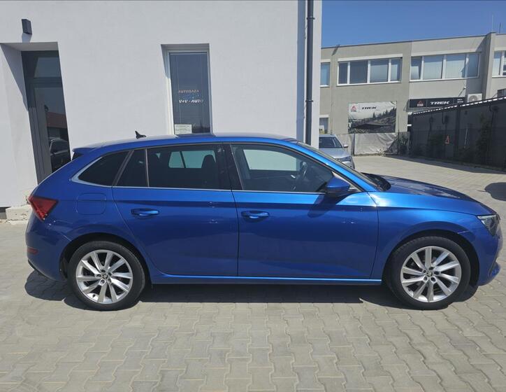 Škoda Scala 5