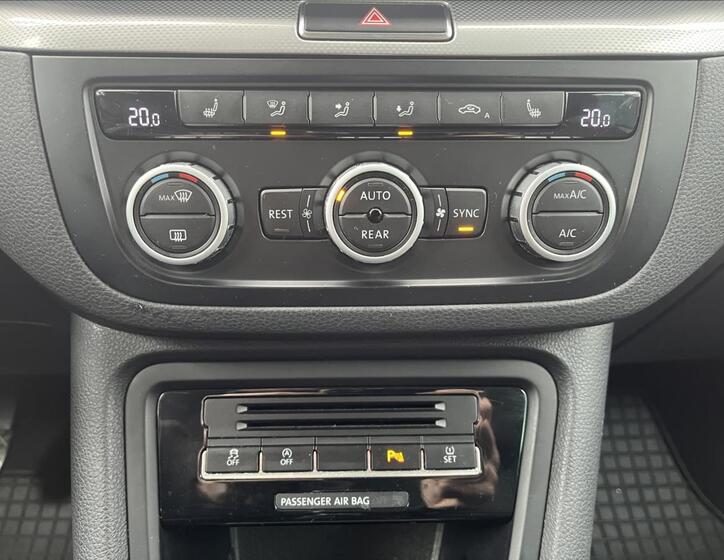 Volkswagen Sharan 16
