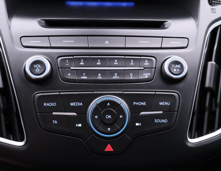 Ford Focus 25