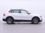 Volkswagen Tiguan 8