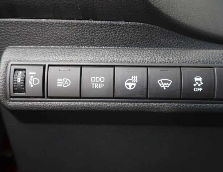 Toyota Corolla 23