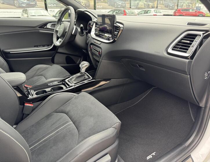 KIA Ceed 32