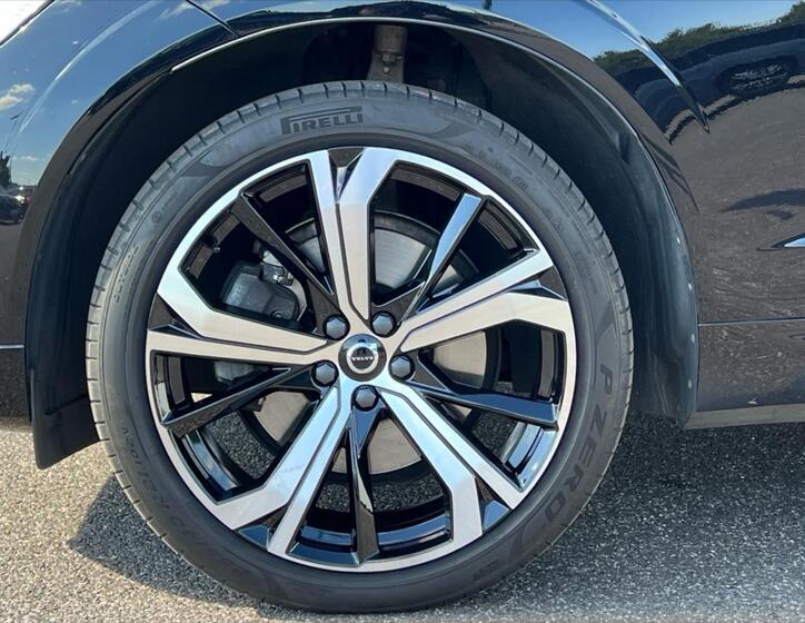 Volvo XC60 12