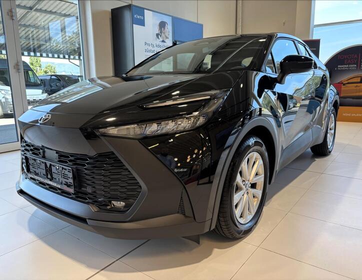 Toyota C-HR 3