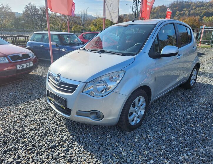 Opel Agila 8