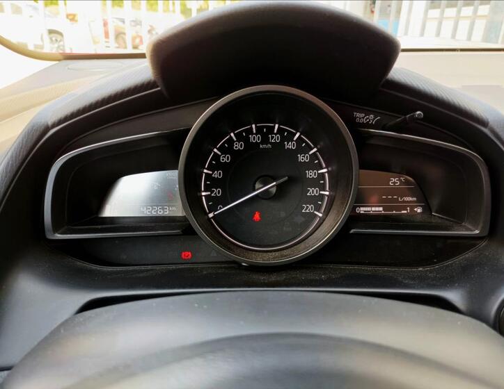Mazda CX-3 9