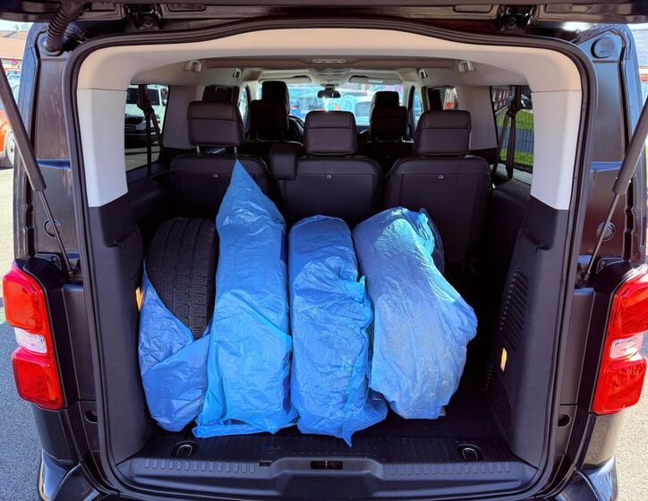 Toyota ProAce 8
