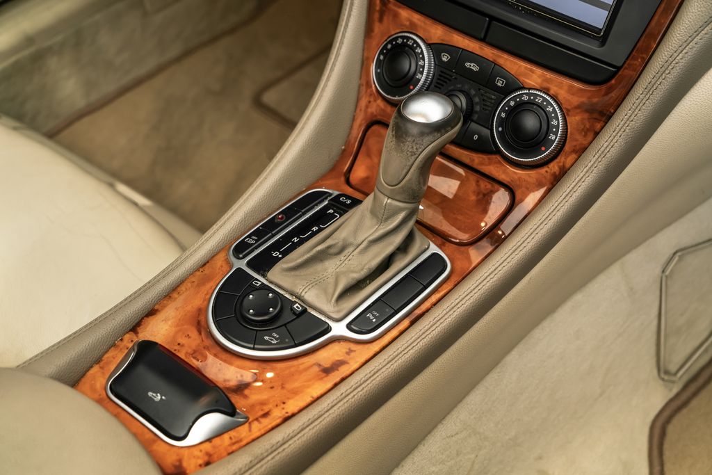 Mercedes-Benz SL