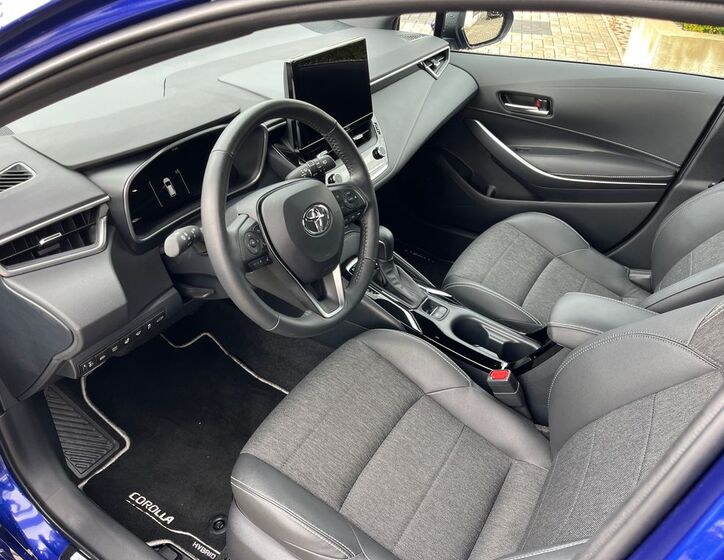 Toyota Corolla 14