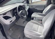 Toyota Sienna 20