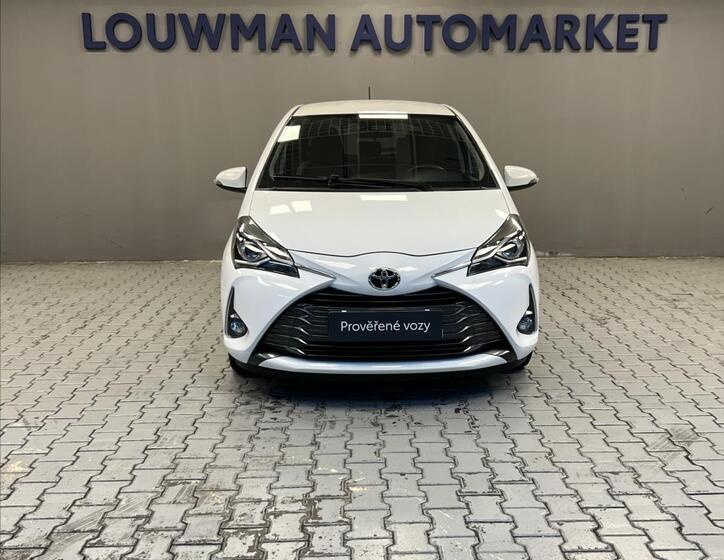 Toyota Yaris 4