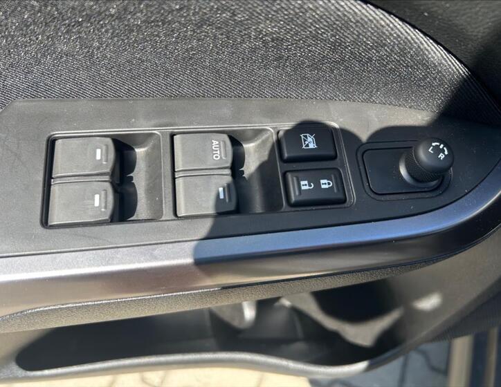 Suzuki Vitara 11