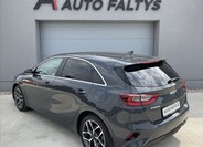 KIA Ceed 5
