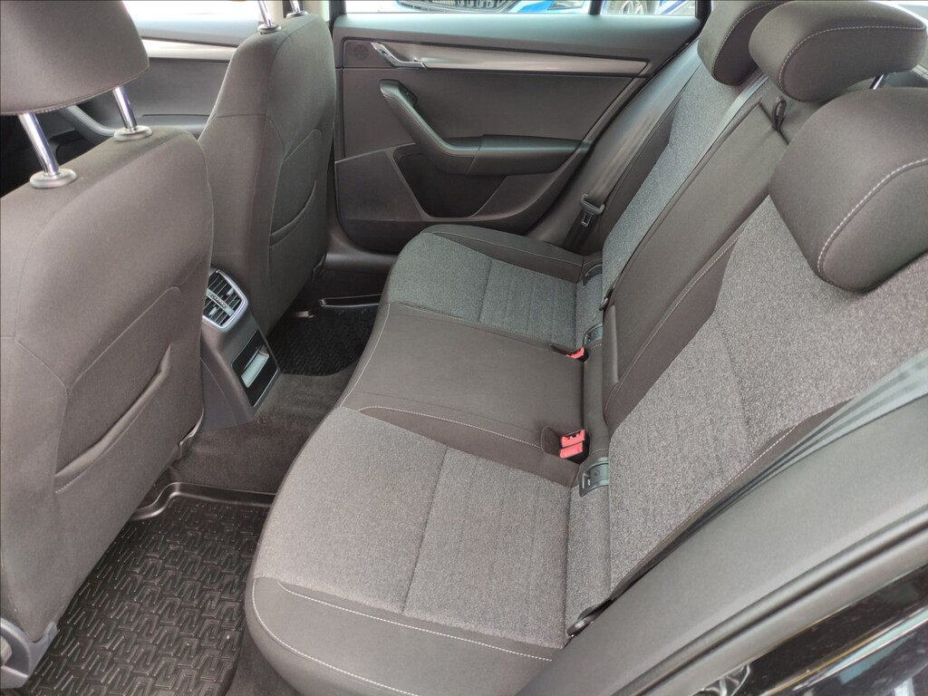 Škoda Octavia 8