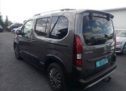 Peugeot Rifter 5