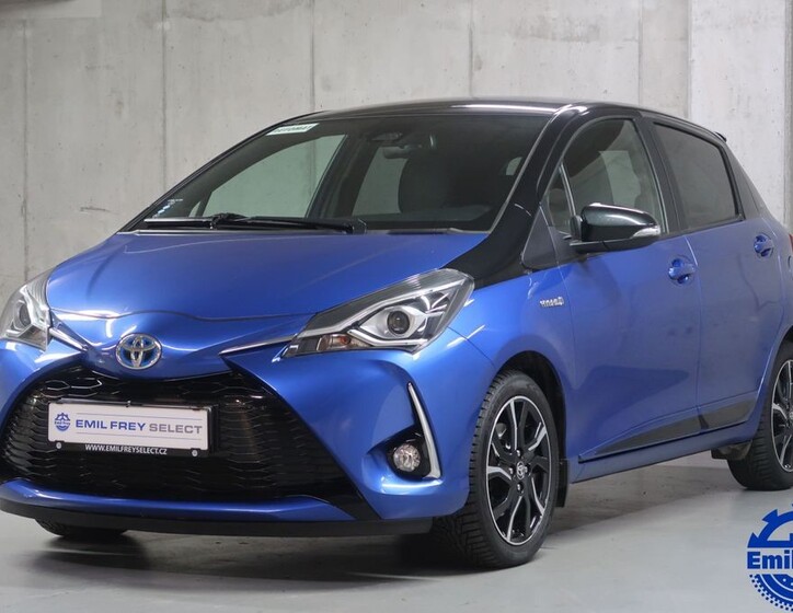Toyota Yaris 1