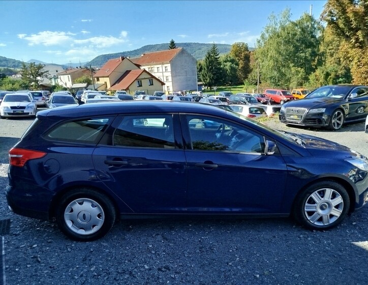 Ford Focus 7
