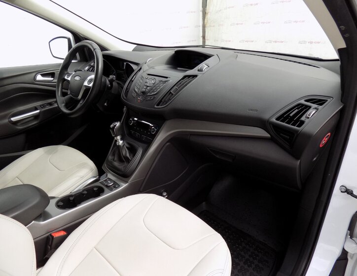 Ford Kuga 15