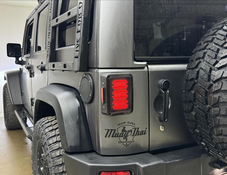 Jeep Wrangler 36