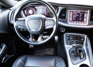 Dodge Challenger 11