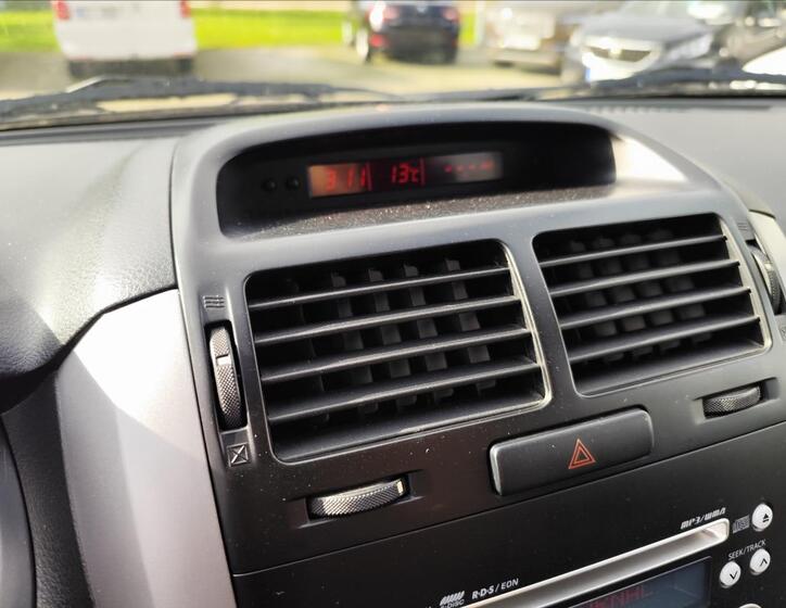 Suzuki Grand Vitara 25