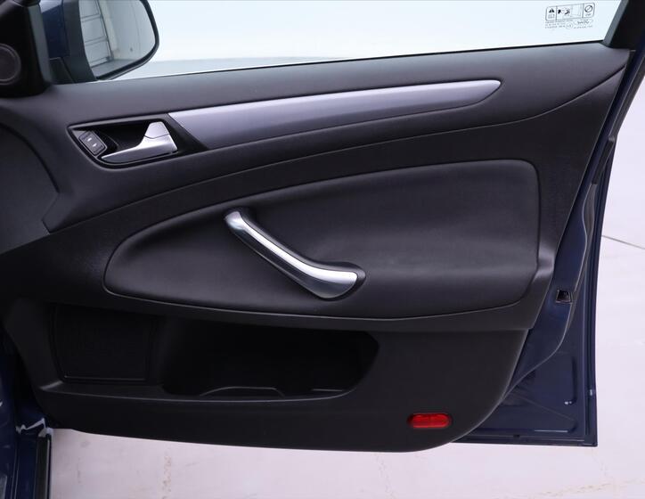 Ford Mondeo 12
