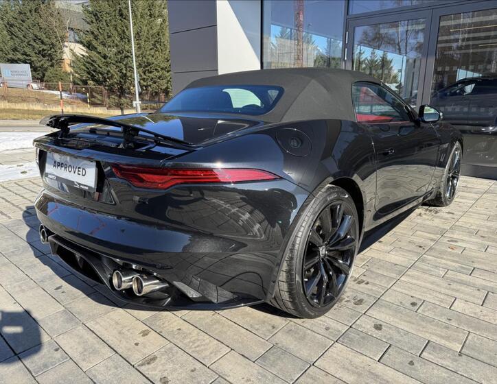 Jaguar F-Type 6