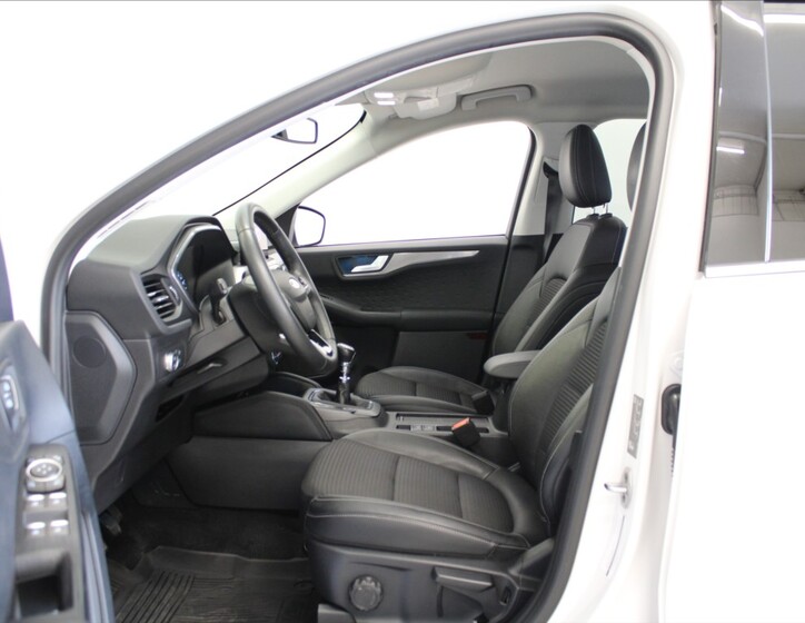 Ford Kuga 6