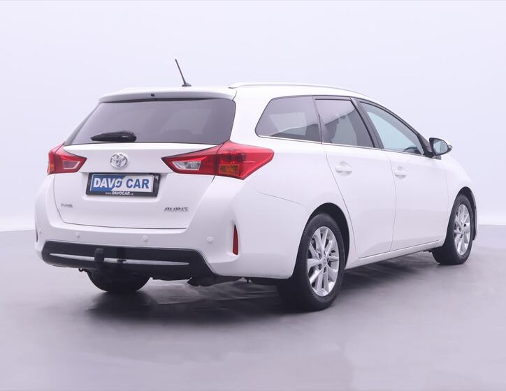 Toyota Auris 7