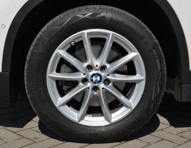 BMW X1 23