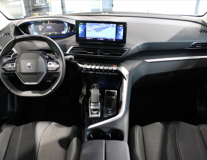 Peugeot 3008 13