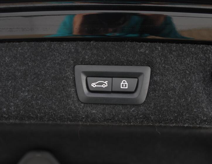 BMW Řada 5 13