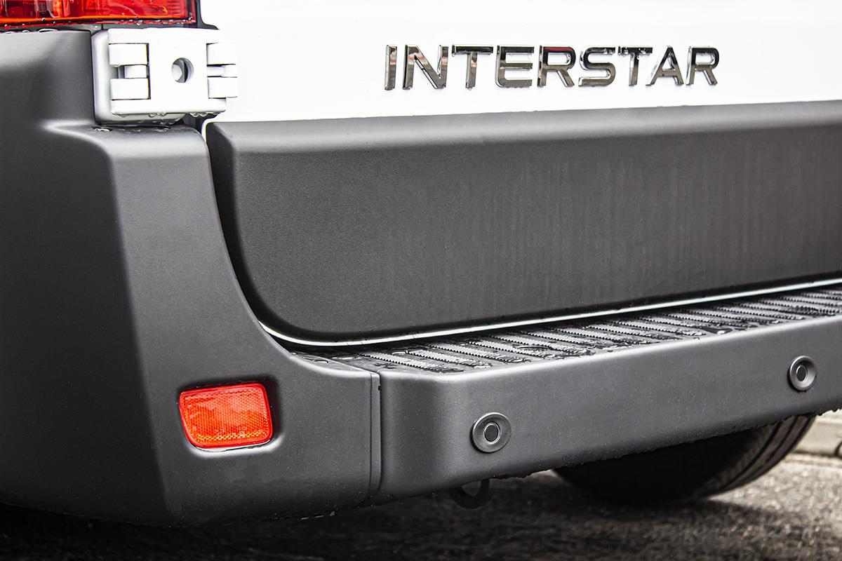 Nissan NV400