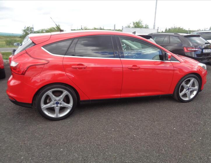 Ford Focus 6