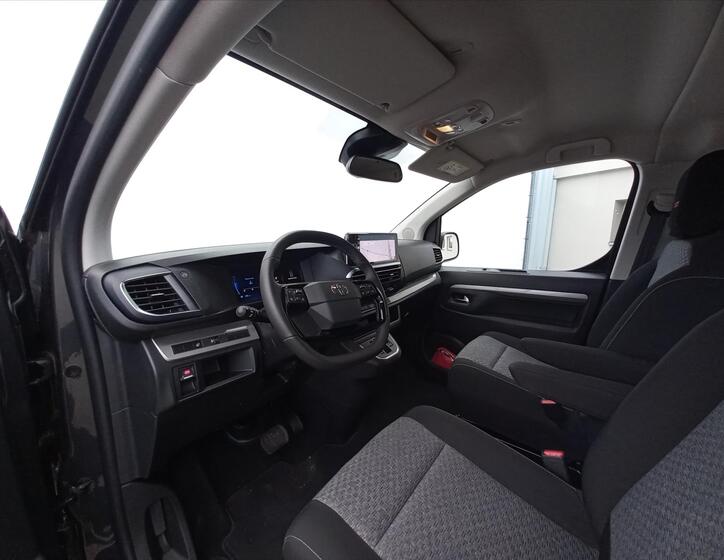 Toyota ProAce Verso 10