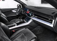 Audi Q8 13